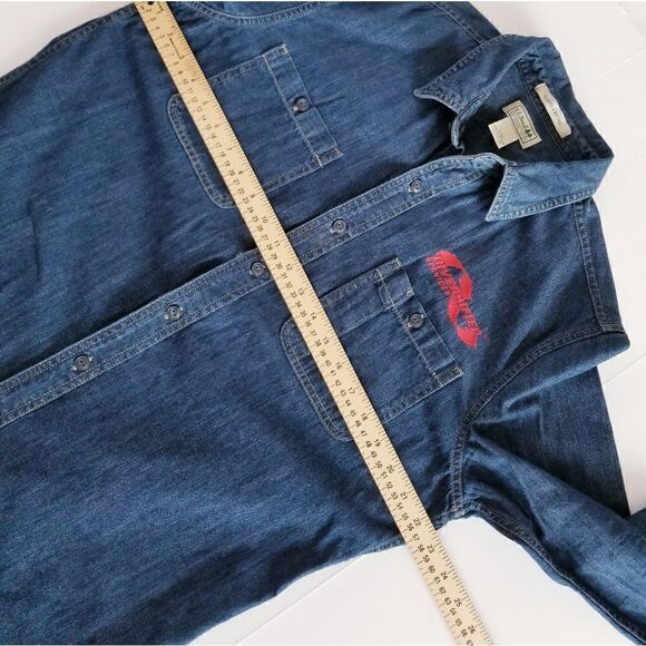 ll bean denin work shirt long sleeve sz medium slightly fitted button up - Picture 5 of 8